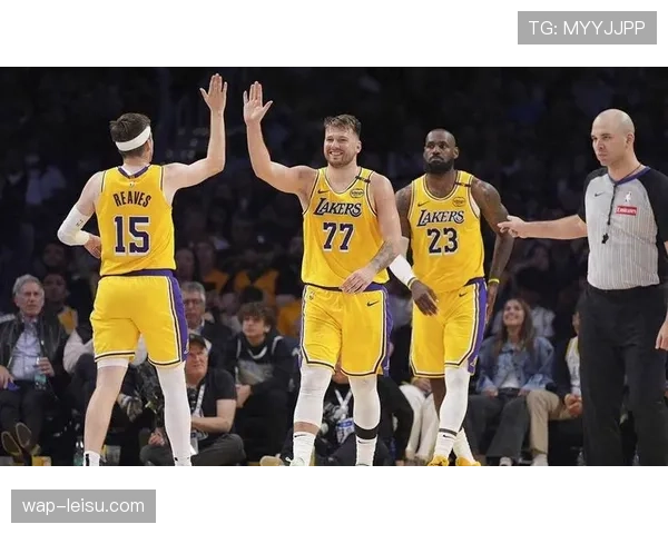 湖人勇士3月2日正面交锋，胜者将占据西部第六席位